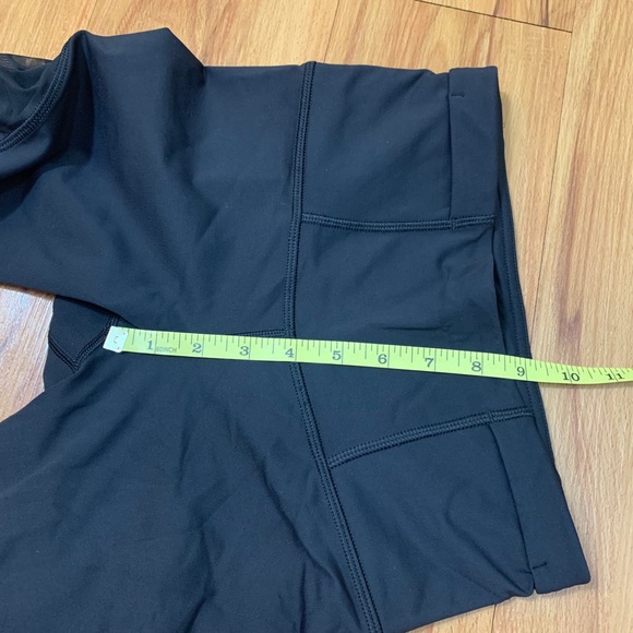 Lululemon Run with The Sun Crop Black 4 Mesh 19" - Picture 12 of 16